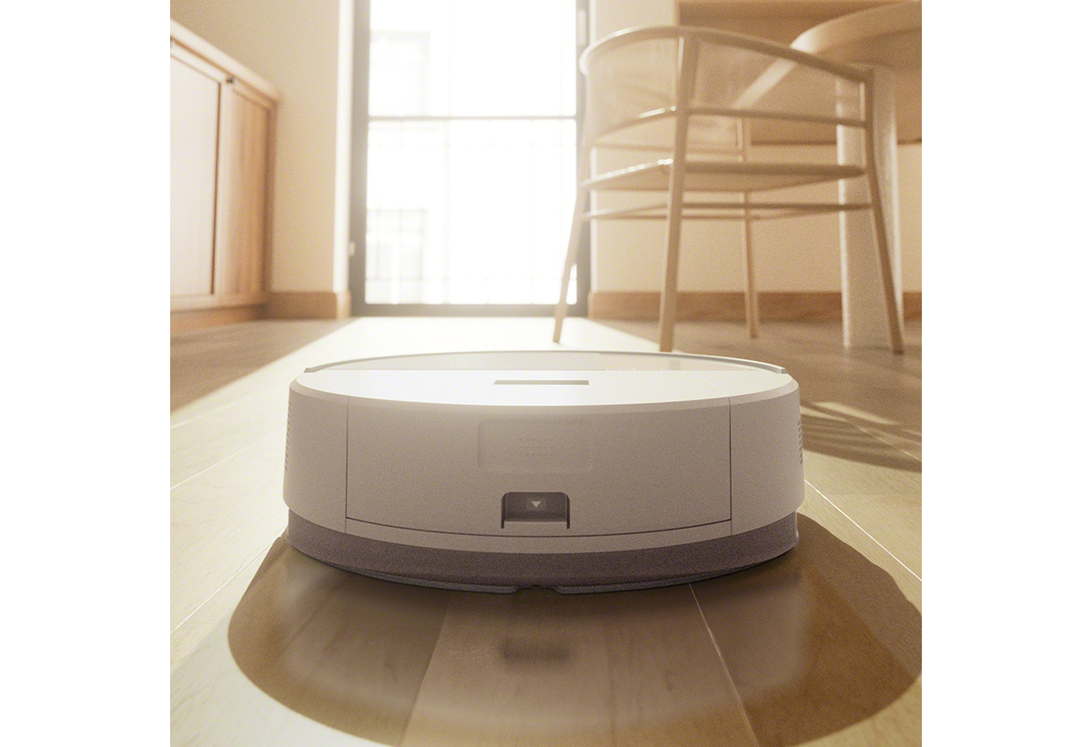 Παρουσιάζεται η σκούπα εν ενεργεία.